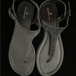 Women’s Bandolino Black Strappy Blinged Flat Sandals Size 8.5